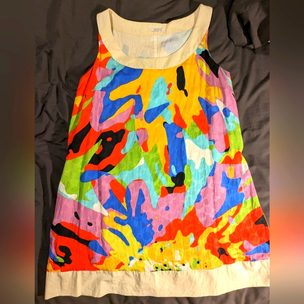 Abstract Bold Tunic size 10